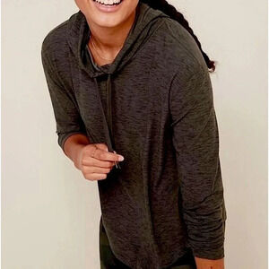 old navy‎ active breathe on m womens thin sweatshirt